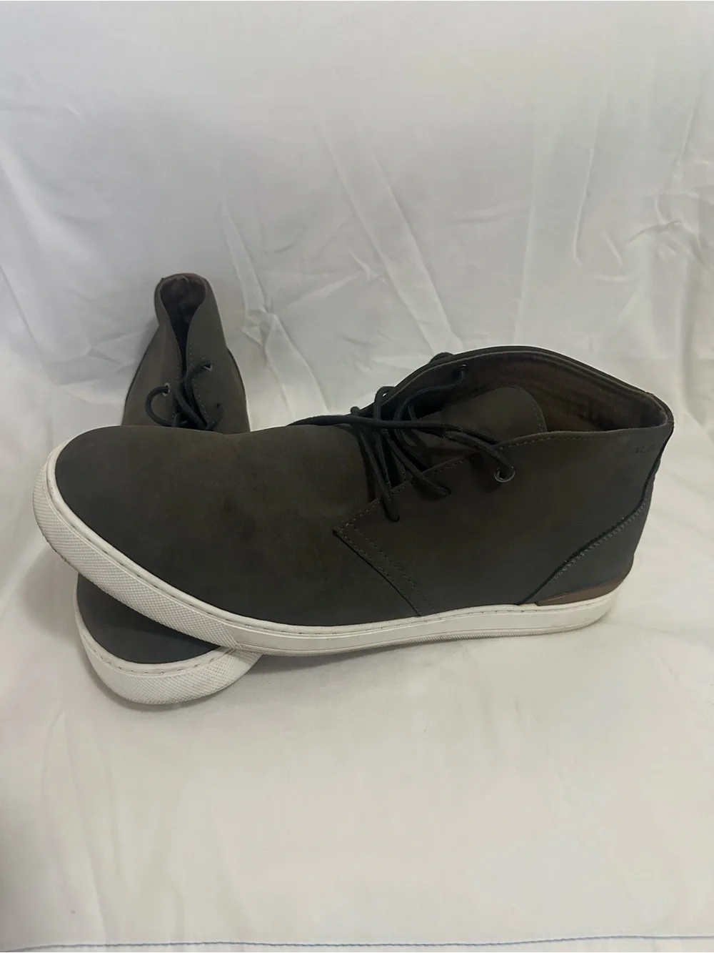 Aldo Men's Dark Gray Chukka Boots with White Sole